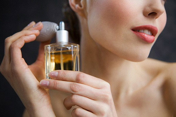 Fragrance Sampler Kits: Your Scent Exploration