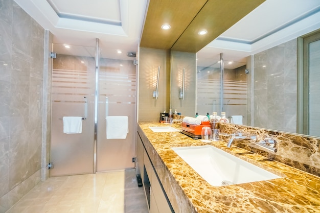 Luxury Living: Bathroom Remodeling for Elegance